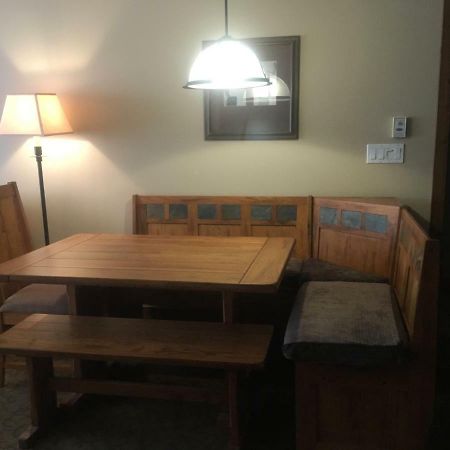 Taynton Lodge At Panorama Mountain Village Resort Bagian luar foto